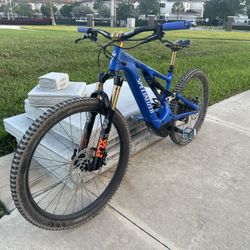 2022 specialized turbo levo comp S4size Large