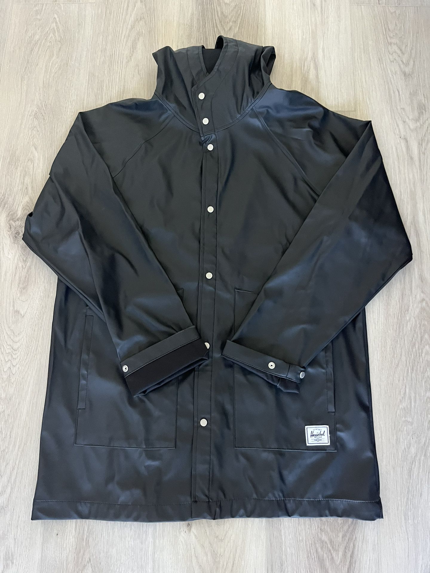 Herschel Classic Black rain jacket