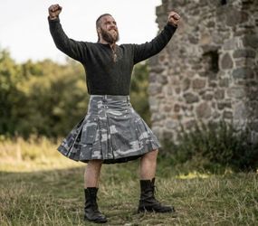 ​Utilikilt Survival Kilt – Men’s Size 44  (Camo / Heavy Cotton Denim)
 SEE DESCRIPTION