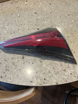 2017 Toyota RAV4 Taillight