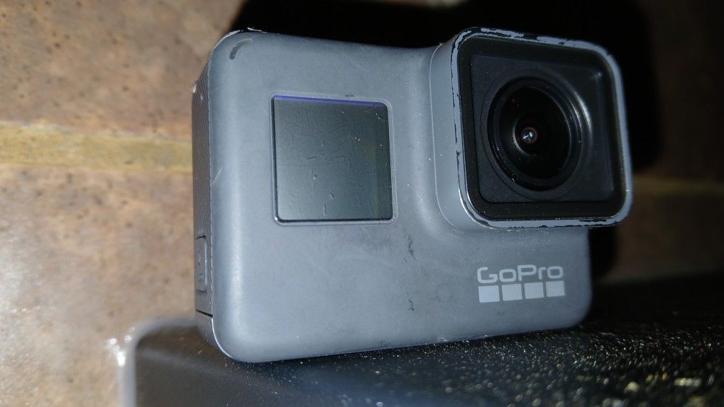 GoPro Hero5 Black — Waterproof Digital Action Camera for Travel with Touch Screen 4K HD Video 12MP Photos RUNS PERFECTLY!