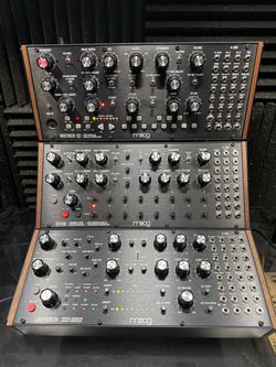 Moog Mother-32  Synthesizer- Excellent Condition
