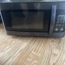 Hamilton Microwave 