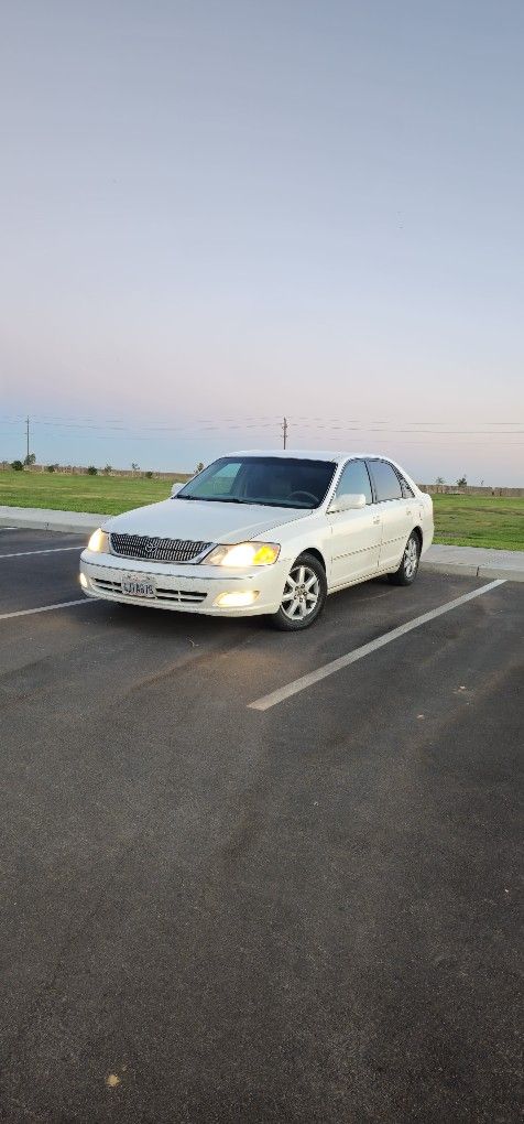 2000 Toyota Avalon