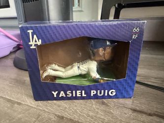Dodger bobblehead Yasiel Puig