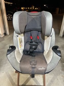 Evenflo Symphony 65 child car seat