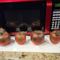 12 Decorative Ceramic Apples