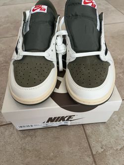 Jordan 1 low Travis Scott Olive size 8.5