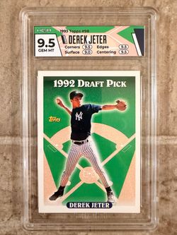 Derek Jeter ‘93 Topps Rookie Card #98 HGA 9.5
