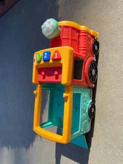 Fisher-price little people ABC animal train