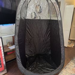 Spray Tan / Changing Booth