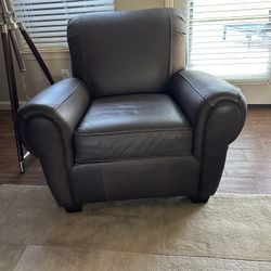 Small Sofa 
