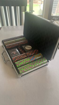 Ultimate Poker Set In Aluminum Case