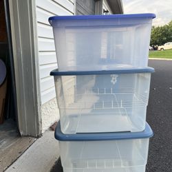 3 Clear Bins