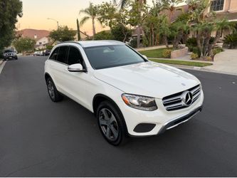 2017 Mercedes-Benz GLC 300