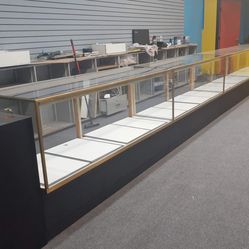 4 Glass and wood locking display cases