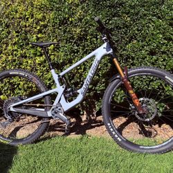 Santa Cruz Hightower CC – Medium - Fox Factory Fork (Root Beer)