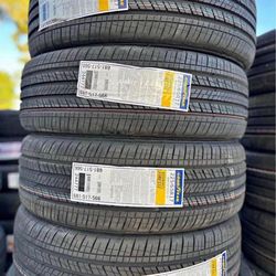 225/65R17 Set Of 4 Goodyear Finesse New Tires 