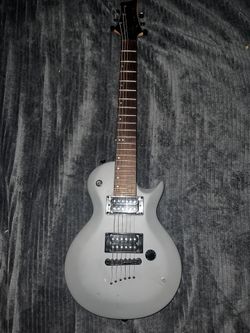 Mitchell MS-100 Guitar