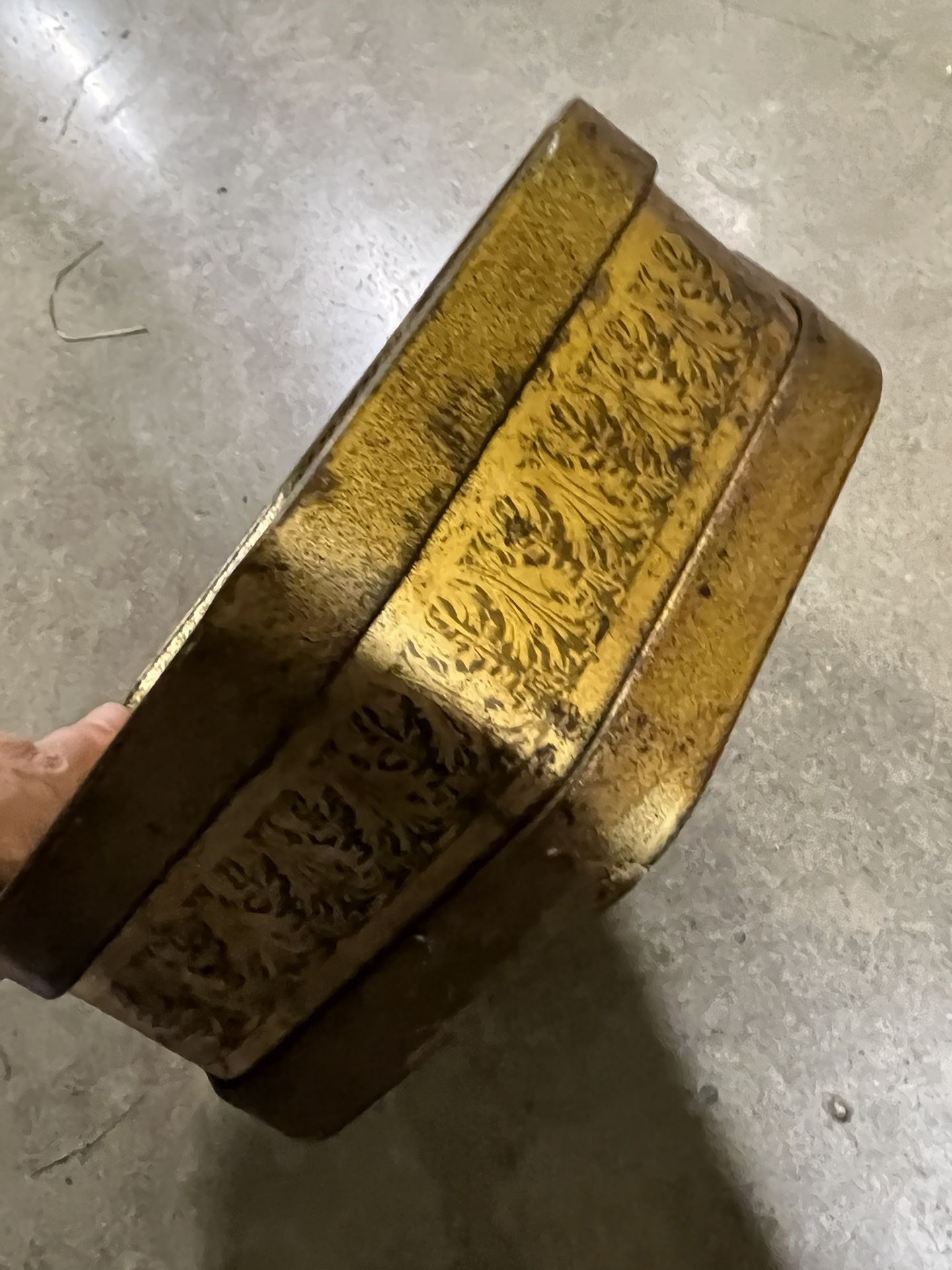 Vintage Octagon Shaped Tin