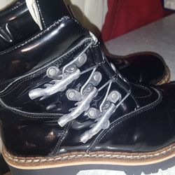 Peaks Hiking Boots *PRICE REDUCED *