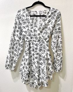Amazon - White Floral Romper Small