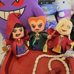 Hocus Pocus Plushies