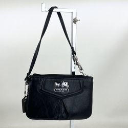 Coach Wallet Wristlet F64375