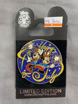 Disney 4th of July Mickey Minnie LE 3000 Limited Edition Pin Fireworks