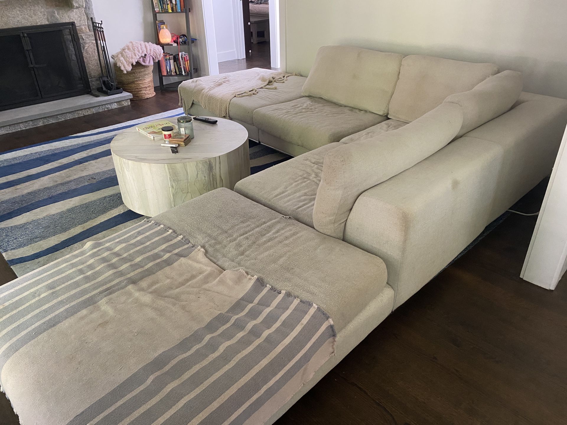Perry Armless Sectional Sofa