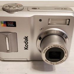 Kodak grey digital camera EasyShare C433 4.0 MP Digital Camera LCD