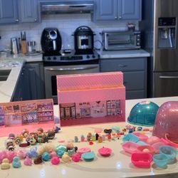 Lol Dolls Lot, Accessories , Storage And Display/play House