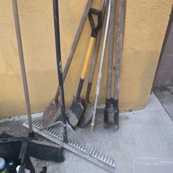 Shovels 