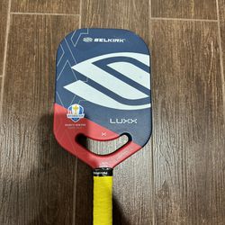 Luxx selkirk paddle 