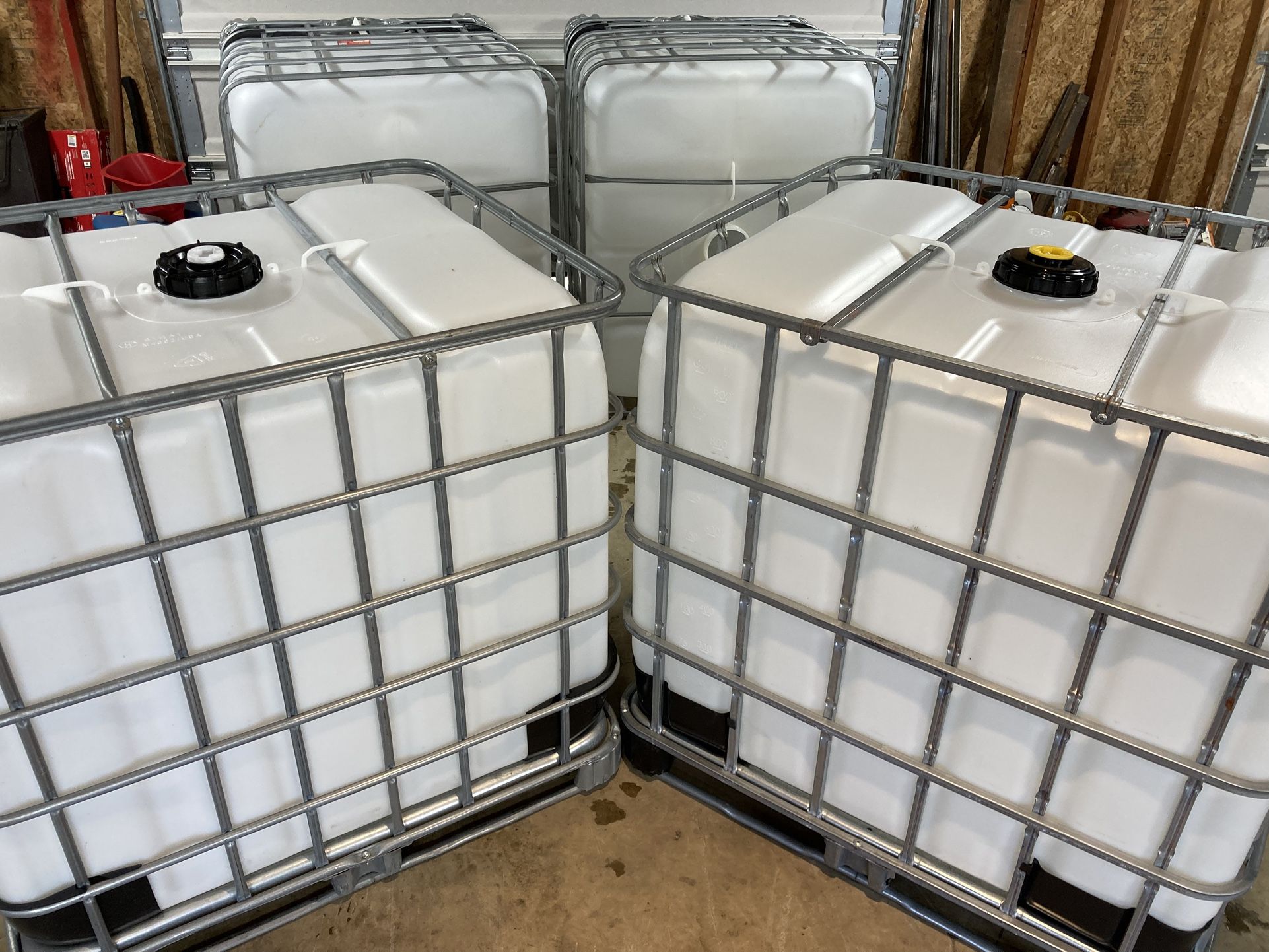 Clean IBC Totes