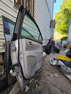 2010 Lexus es350 Rear Right side door