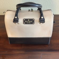 Kate Spade New York Purse