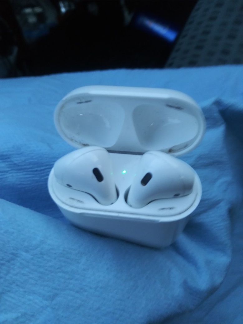Apple Airpods Model: a1602