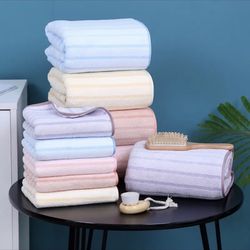 1pc Striped Pattern Random Color Bath Towel,Soft Absorbent Towel, Bath Towel, Oblong Towel