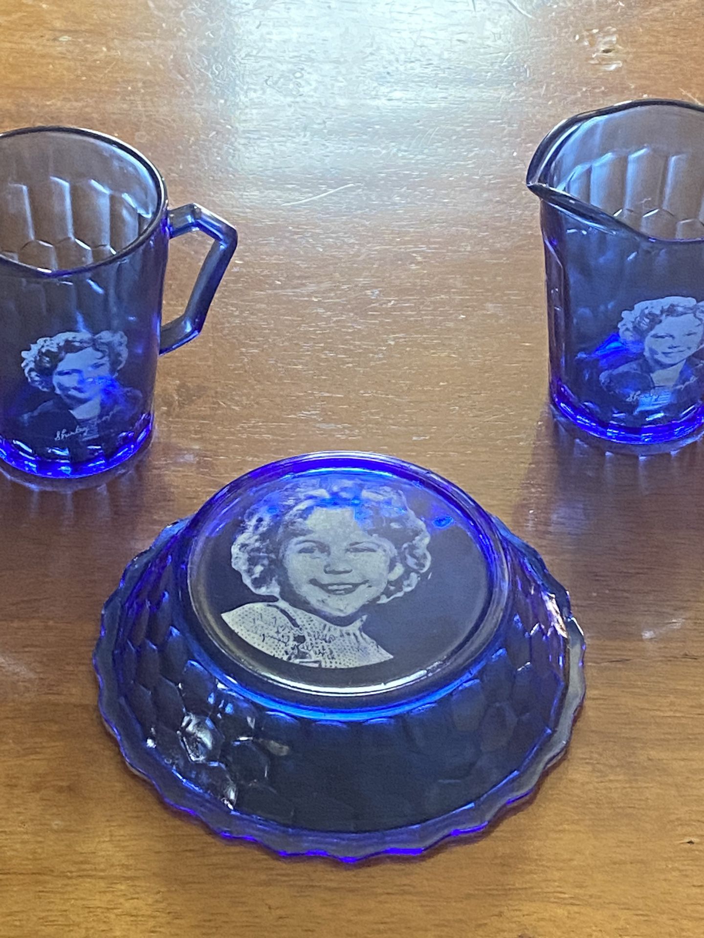 Shirley Temple Blue Glass Set 