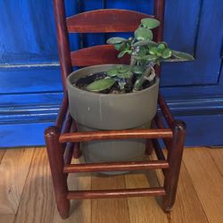 Mini Chair With Planter 