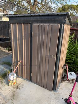 Outdoor Metal Storage Shed