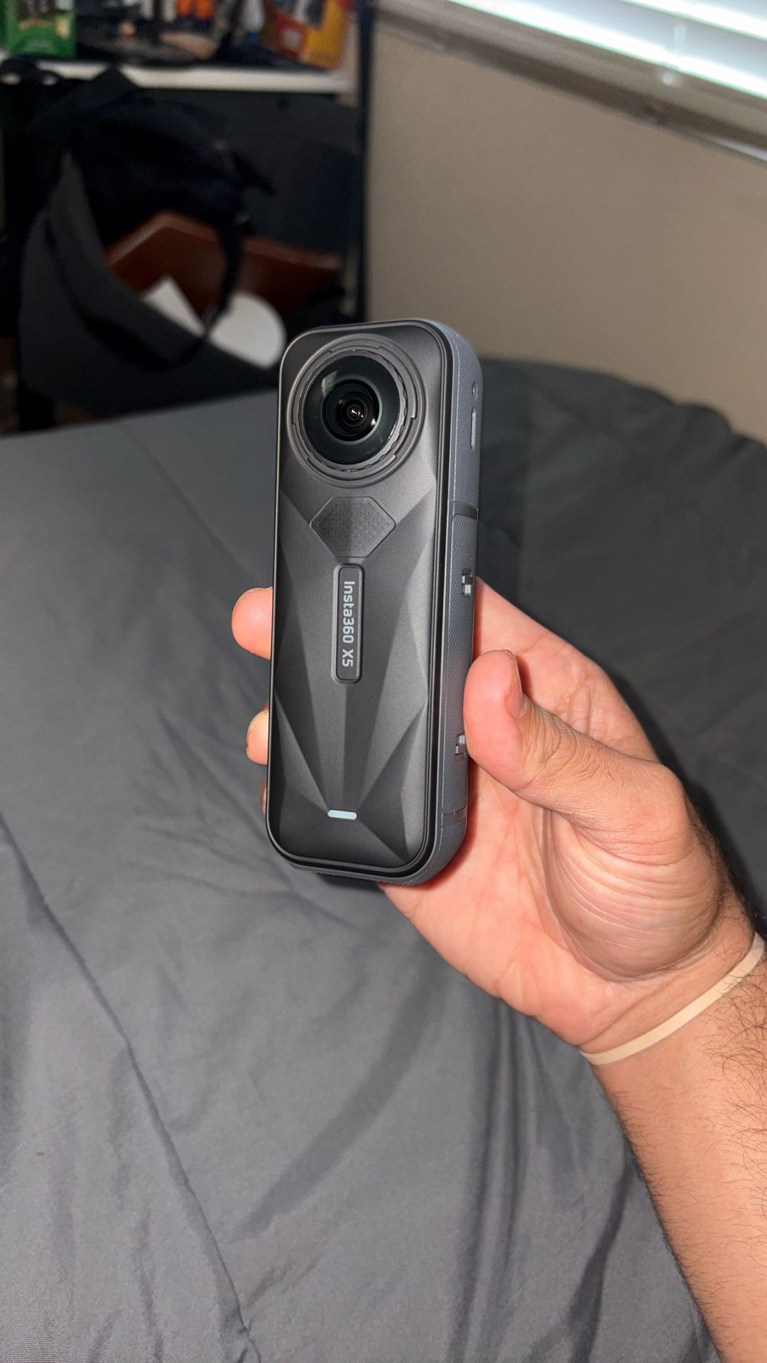 Insta360 X5