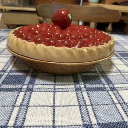 Vintage Strawberry Covered Pie Plate
