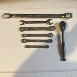 Snap-on Ratchet & 3 Ratchet Wrenches 