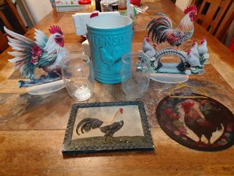 Rooster Decor $20