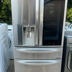 REFRIGERATOR/PERFECT CONDITION