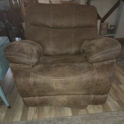 Extra Large Recliner FREE