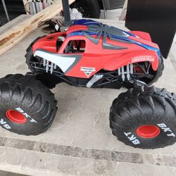 Marvel Spider Man Mega RC Truck 1 6 Scale Monster Jam Toy