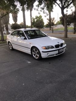 2005 BMW 330i